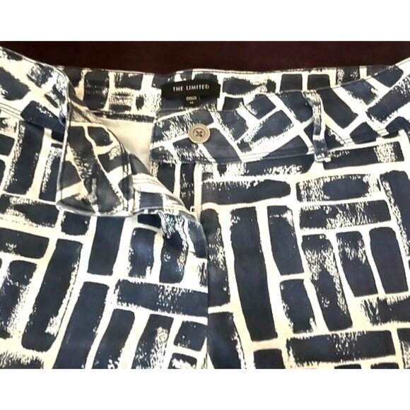 The Limited Womens Navy White Geometric Tailored Abstract Shorts Welt Pockets - Picture 4 of 11
